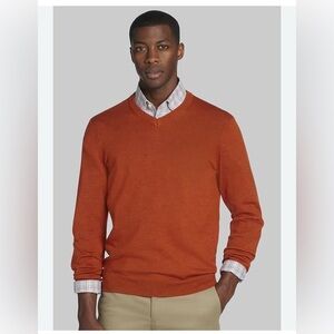 Jos. A. Bank Men's 100% cashemere Rust V-Neck Sweater